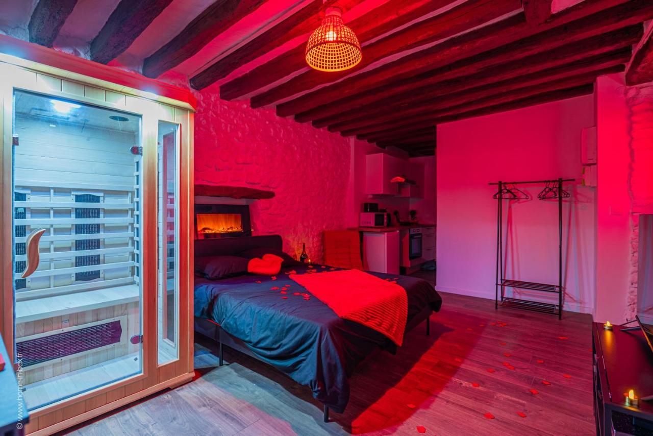 Love Room - Sauna - Secret Suite Au Calme Étampes Екстериор снимка