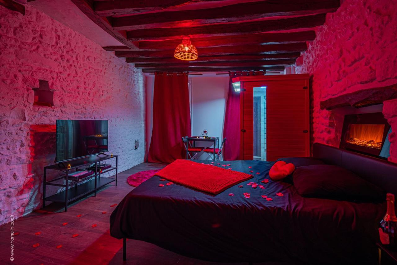 Love Room - Sauna - Secret Suite Au Calme Étampes Екстериор снимка